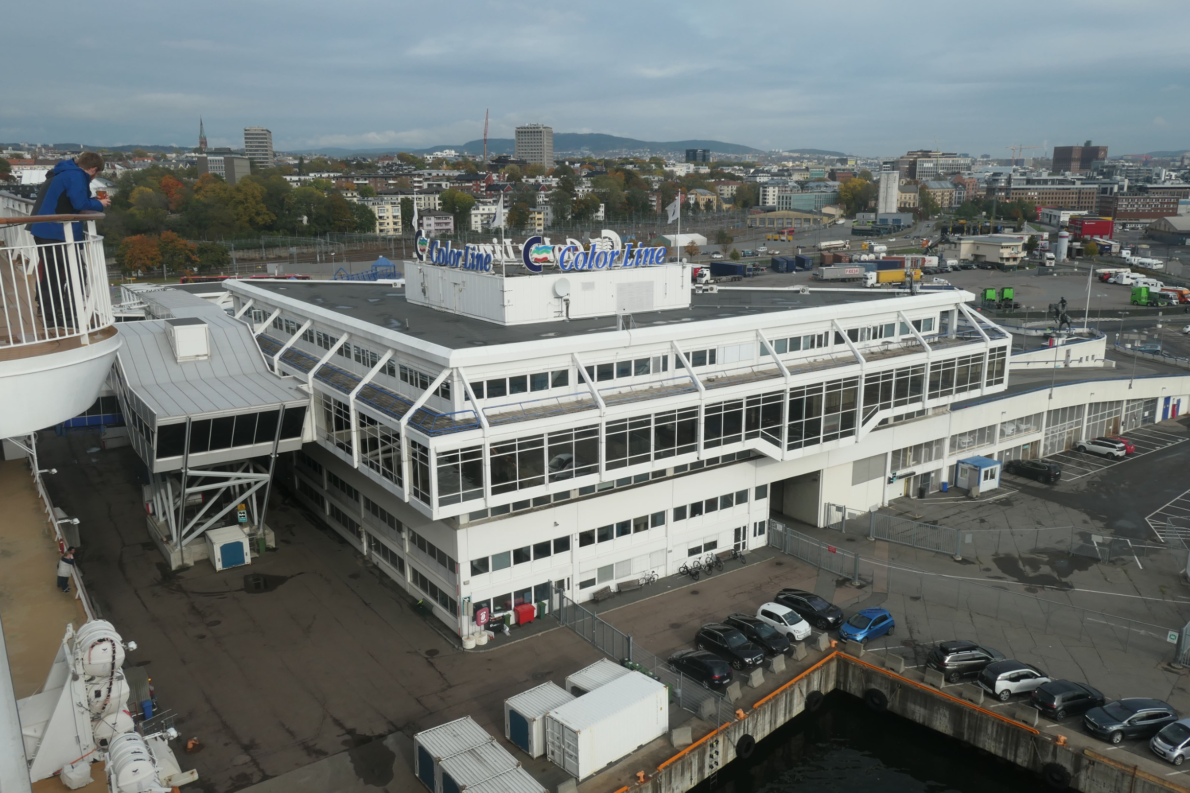 P1021441